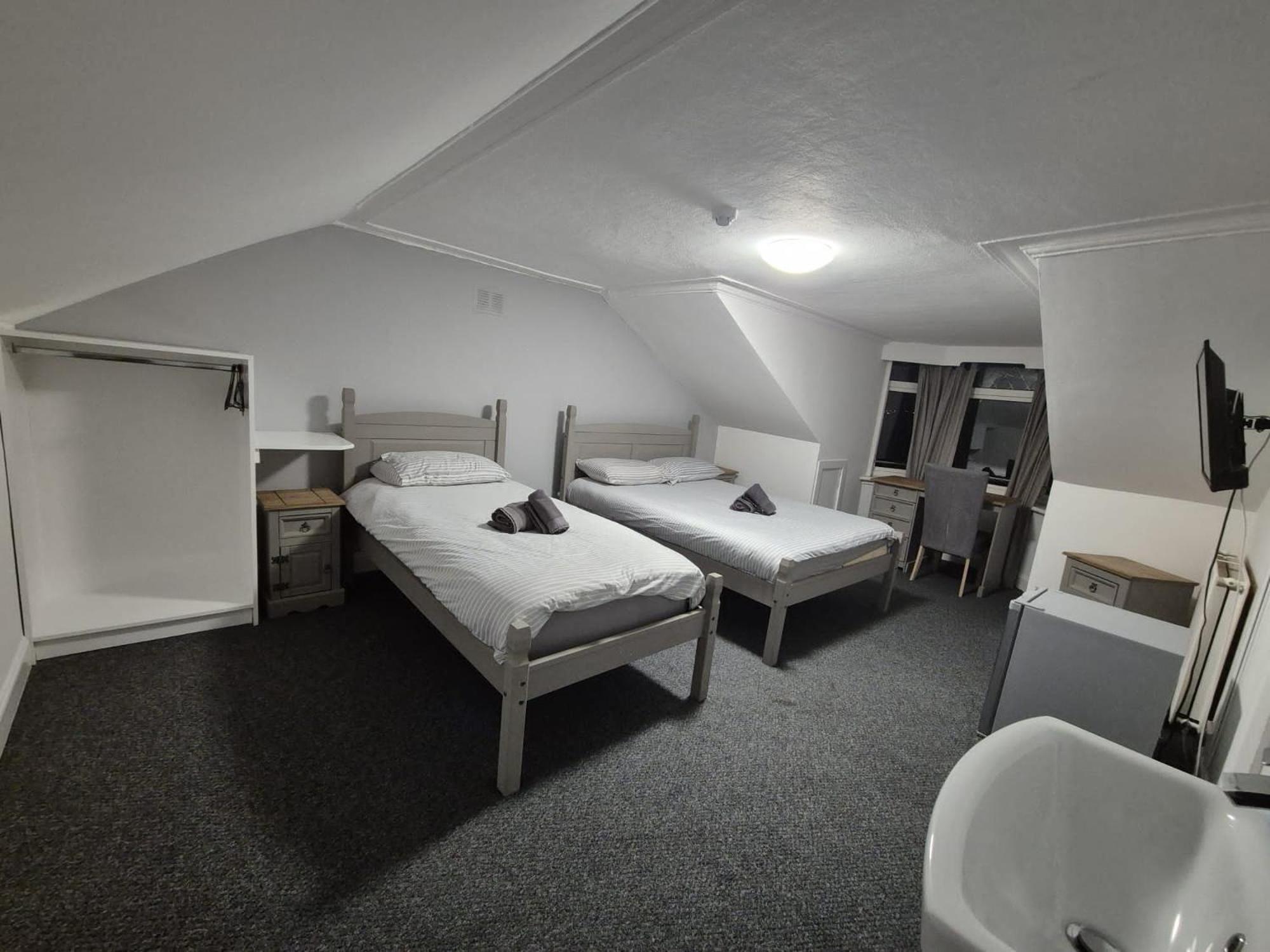 The Queens Hotel Cardenden Dış mekan fotoğraf